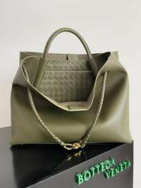 Picture of Bottega Veneta Handbags _SKUfw184062569fw